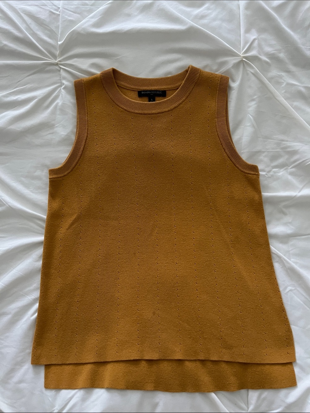 Banana Republic Gold Sleeveless Knit Tank